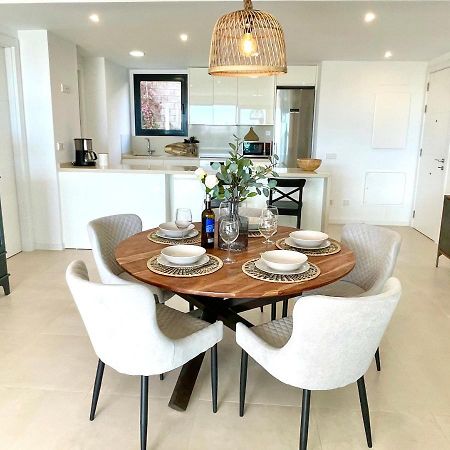 Luxury 3 Bedroom Apartment 300M From The Beach Fuengirola Exterior foto