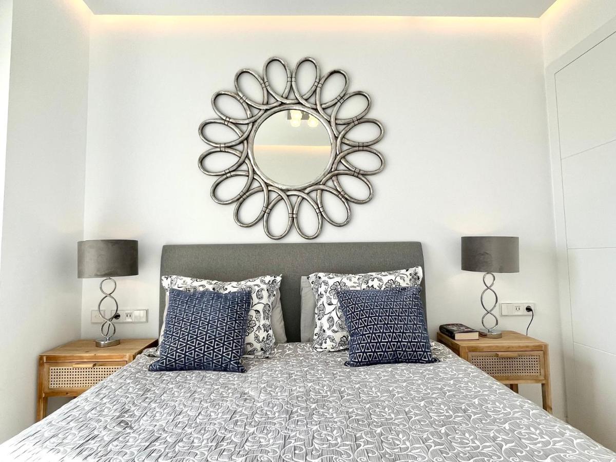 Luxury 3 Bedroom Apartment 300M From The Beach Fuengirola Exterior foto