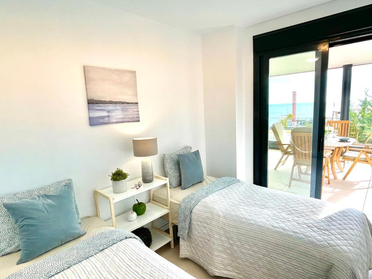 Luxury 3 Bedroom Apartment 300M From The Beach Fuengirola Exterior foto