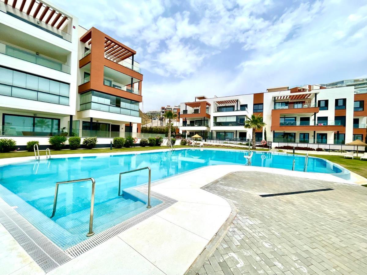 Luxury 3 Bedroom Apartment 300M From The Beach Fuengirola Exterior foto